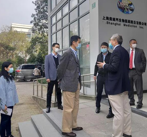 上海市委常委、副市长吴清一行调研上海人生就是博生物医药股份有限公司张江园区