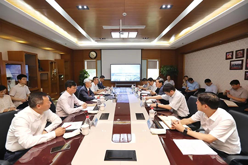 上海市委常委、浦东新区区委书记翁祖亮调研人生就是博生物医药